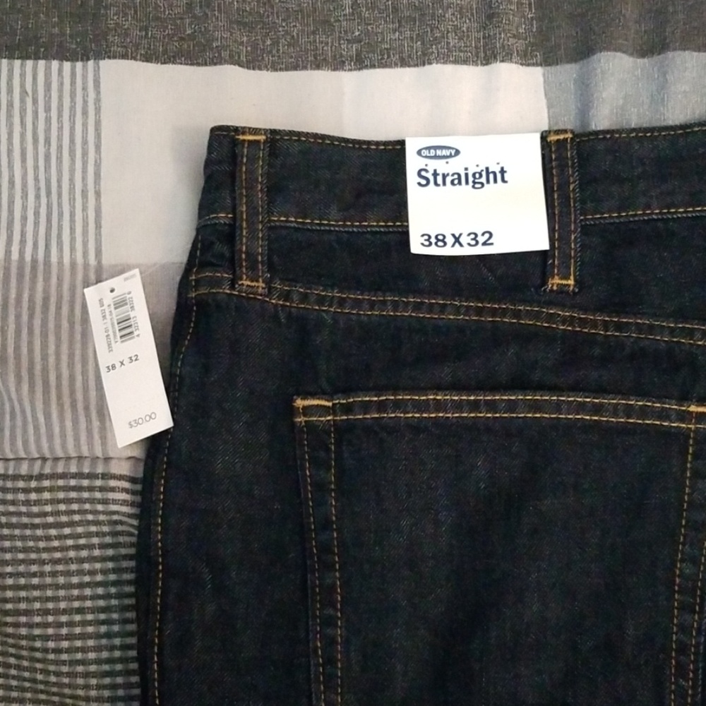 Men's Old Navy Dark Blue jeans.